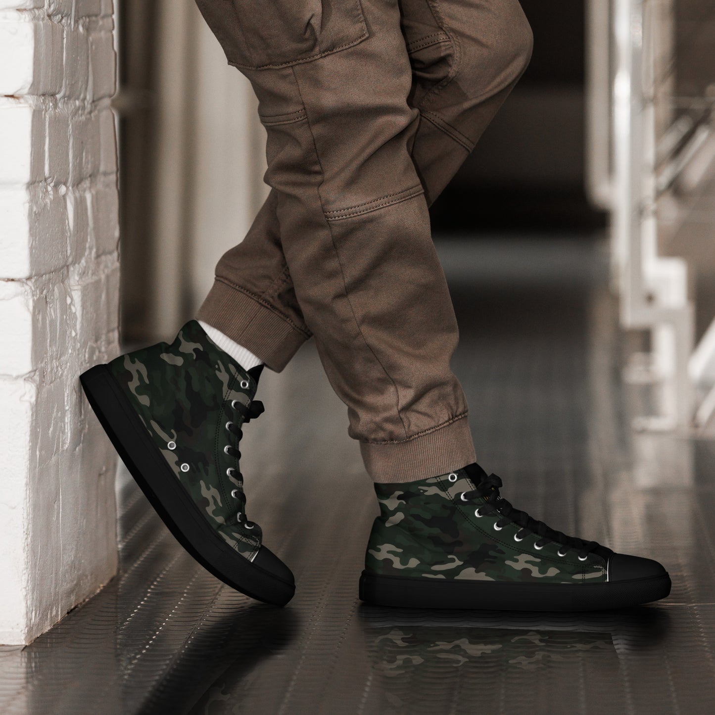 Men’s high top shoes By Rider&Road "Camo Forest"
