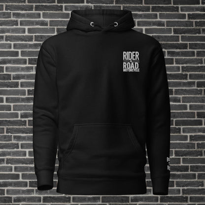 "Sudadera 100% algodón con bordado en peño y puño izquierdo, y estampado en la espalda.
En color negro - 100% cotton sweatshirt with embroidery on the chest and left cuff, and print on the back.
In black"